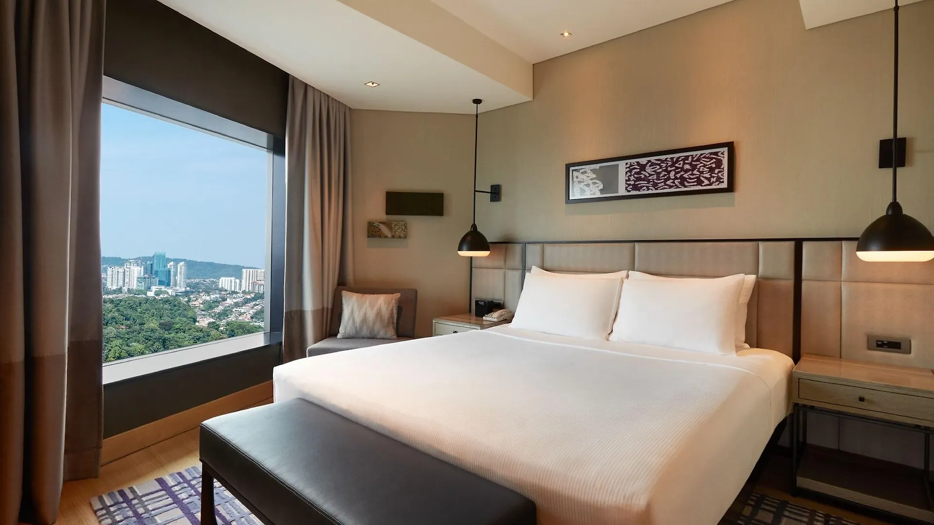 Hilton Kuala Lumpur Hotel 5*,