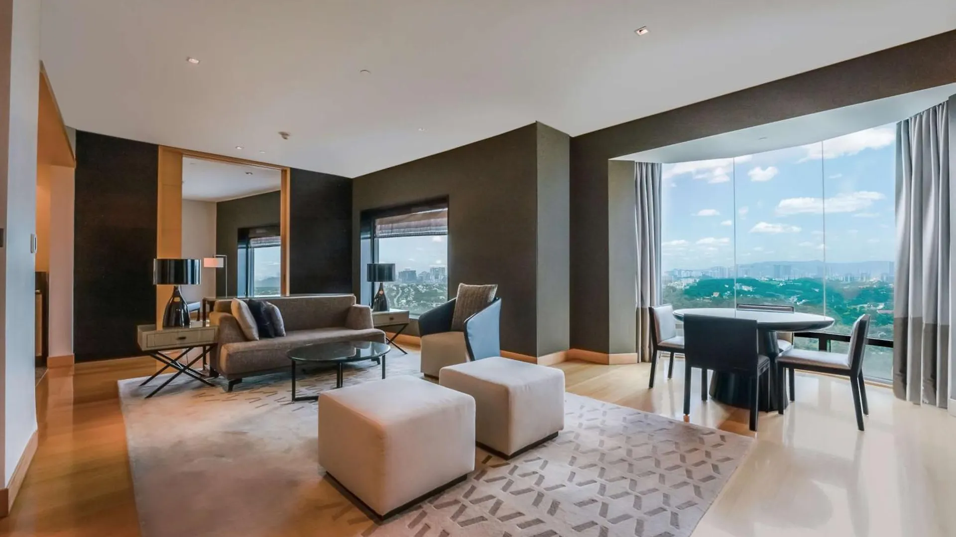 Hilton Kuala Lumpur Hotel